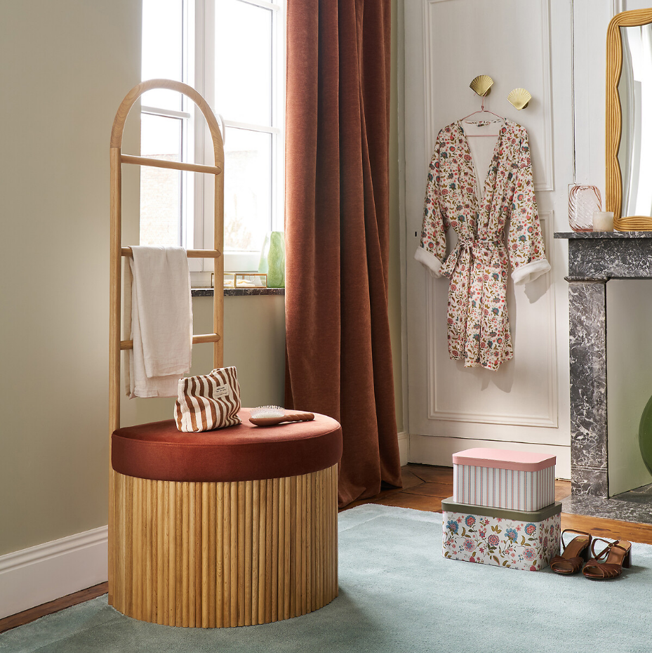 Valet avec coffre de rangement, Tindy