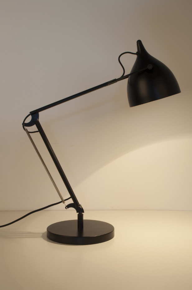 Lampe design en métal , READER