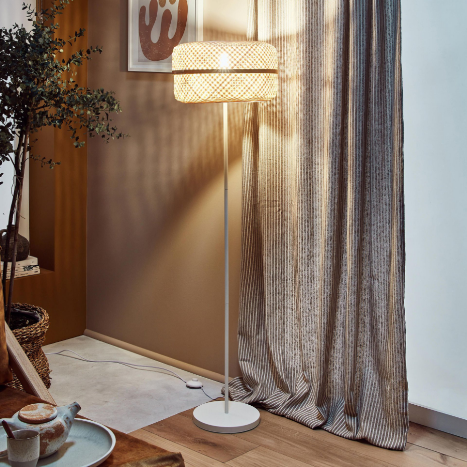 Lampadaire en bambou, PALANGA