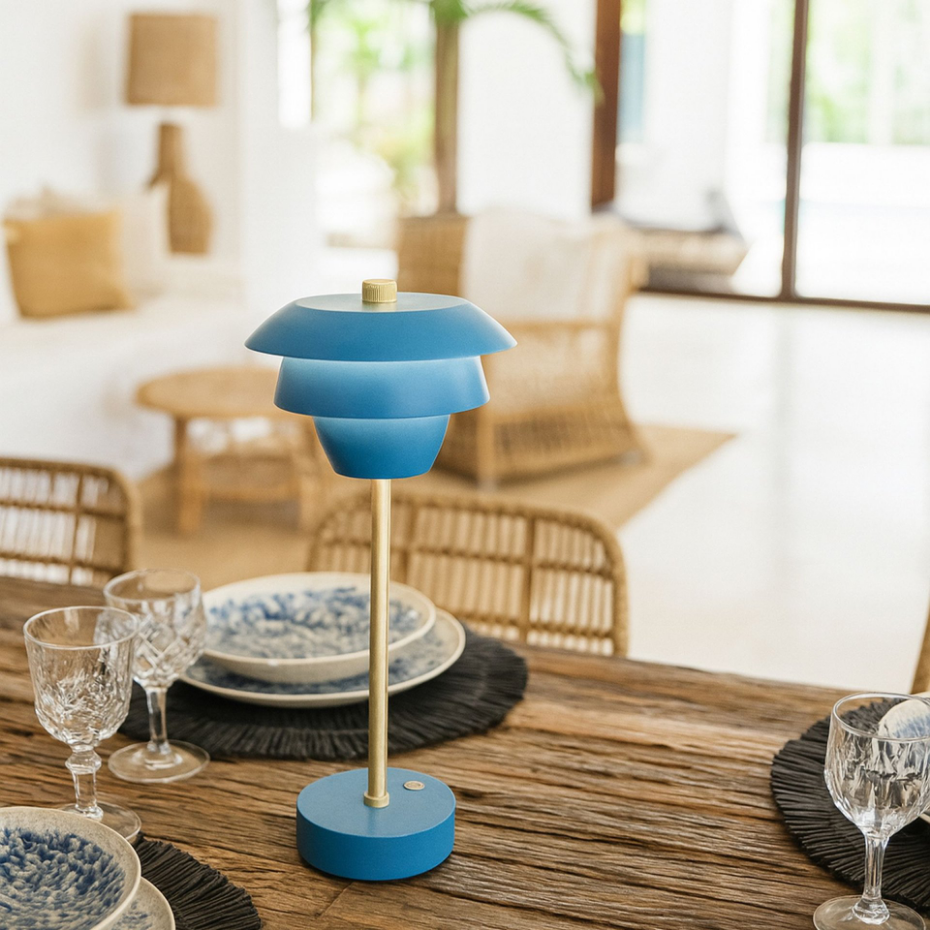 Lampe à poser rechargeable en métal