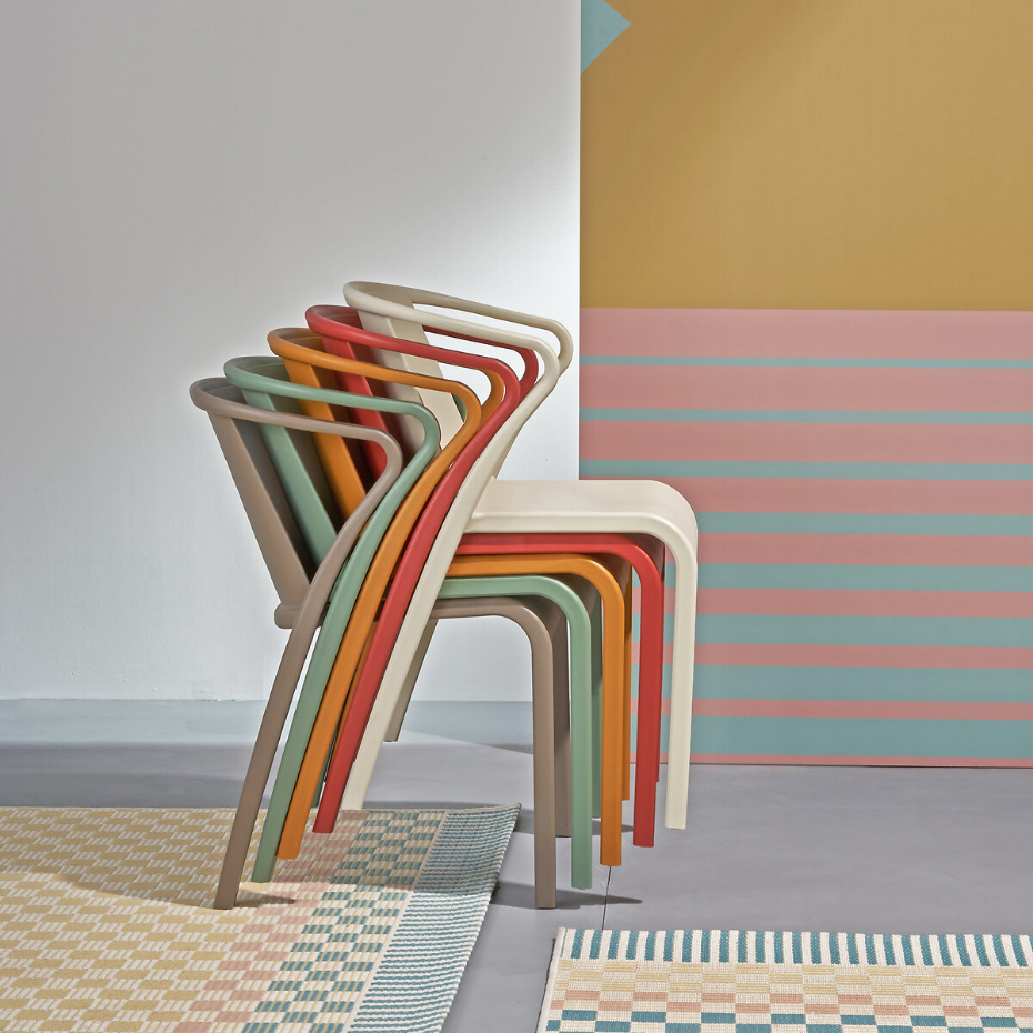 Lot de 2 fauteuils en polypropylène, Predsida