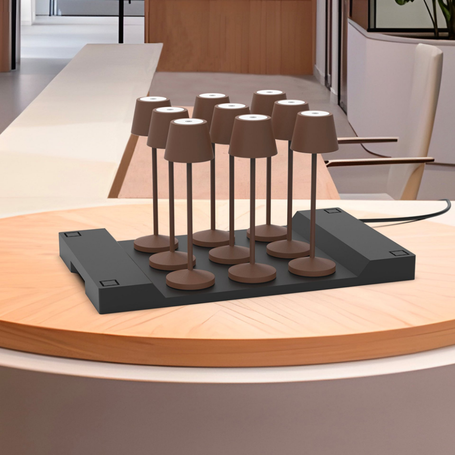 9 Lampe de table EMILY + Socle de charge