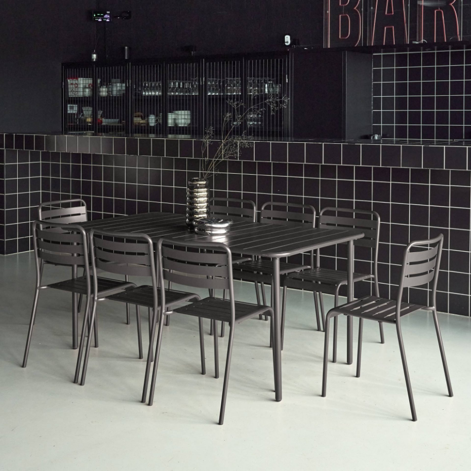 Table de jardin métal + 8 assises AMÉLIA
