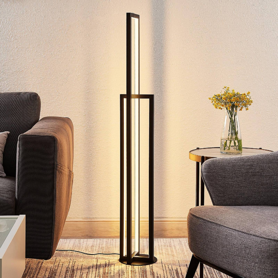 Lampadaire en aluminium moderneLED, Hylda