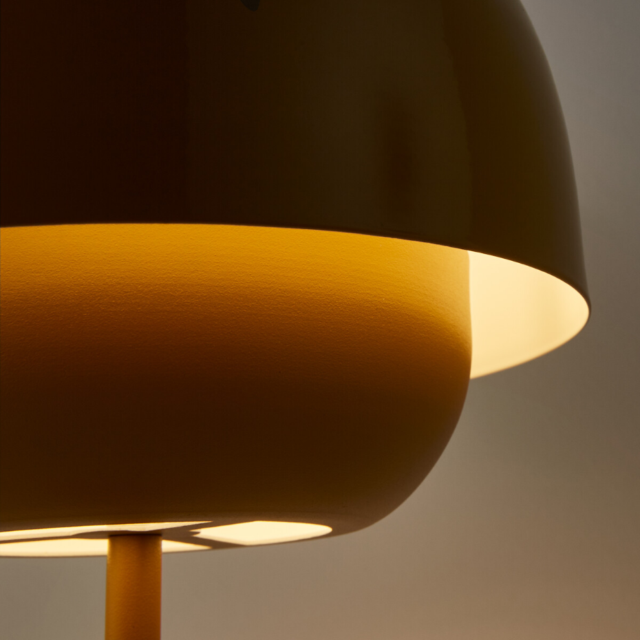 Lampe en métal fer coloré, Kinoko