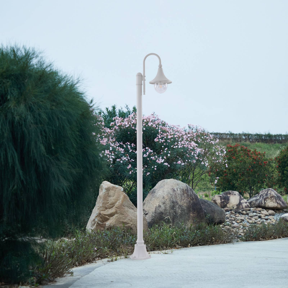 Lampadaire extérieur en aluminium moderne