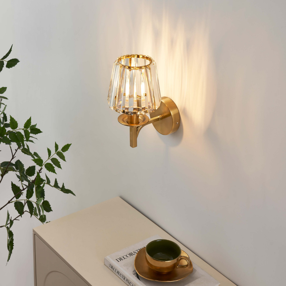 Applique luxueuse métal et cristal - ODRINA
