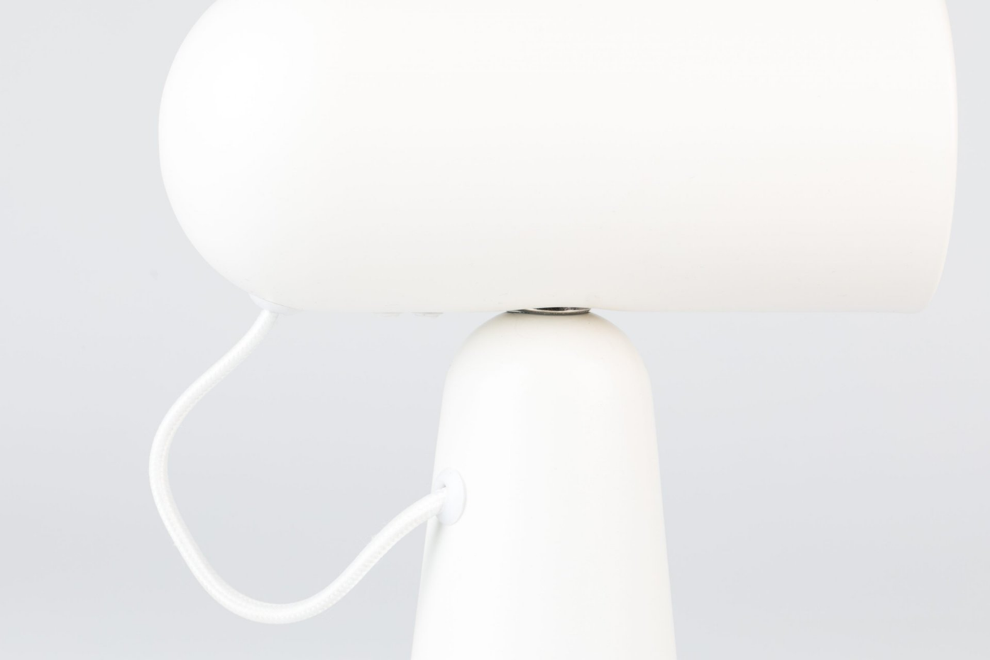Lampe design en métal scandinave, NICO