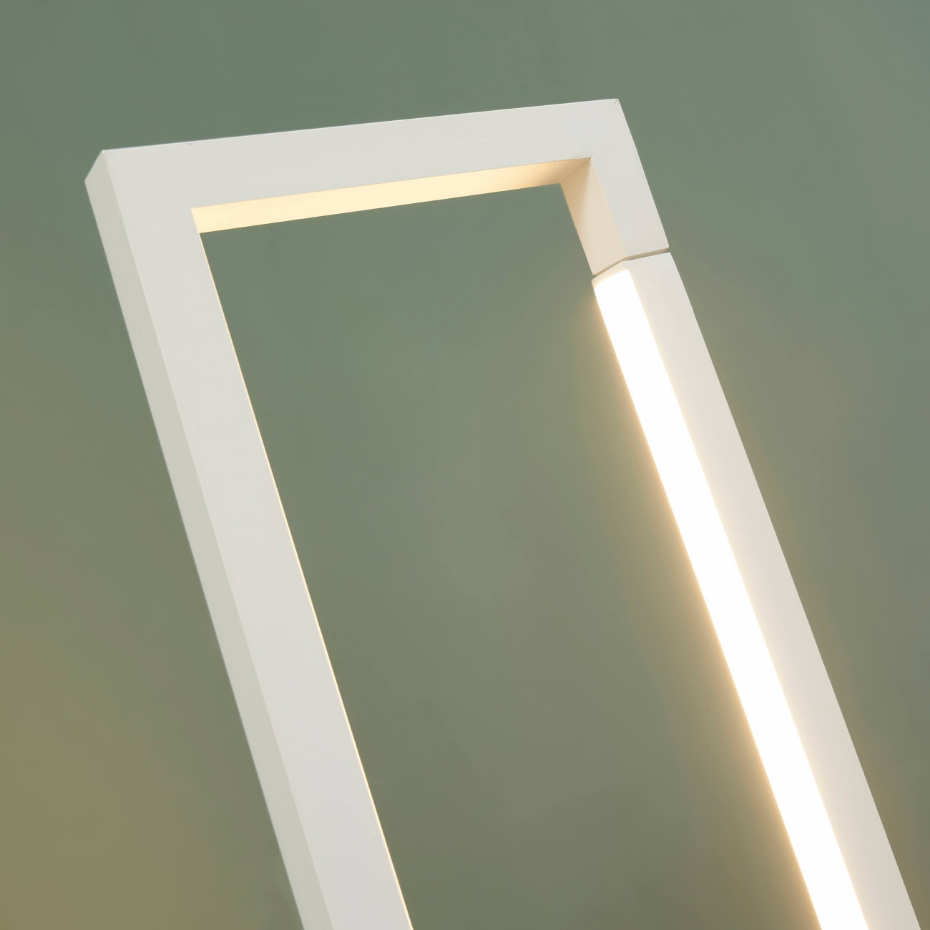 Lampadaire LED épuré en aluminium - LAKA