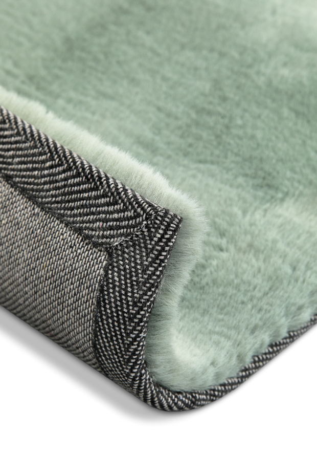 Tapis doux sensation peau de lapin ,  Anna