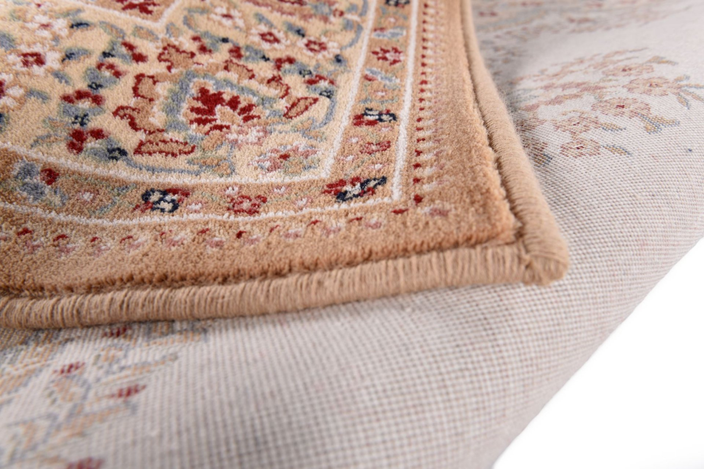 Tapis d'orient floral Dolna tissé laine naturelle