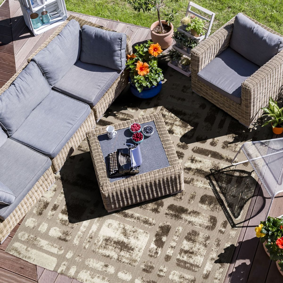 Tapis moderne salon      DEHORS-DEDANS LABY