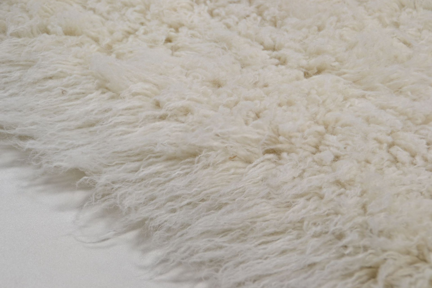 Tapis grec flokati original en laine tissé main épaisse - Flokos 2450