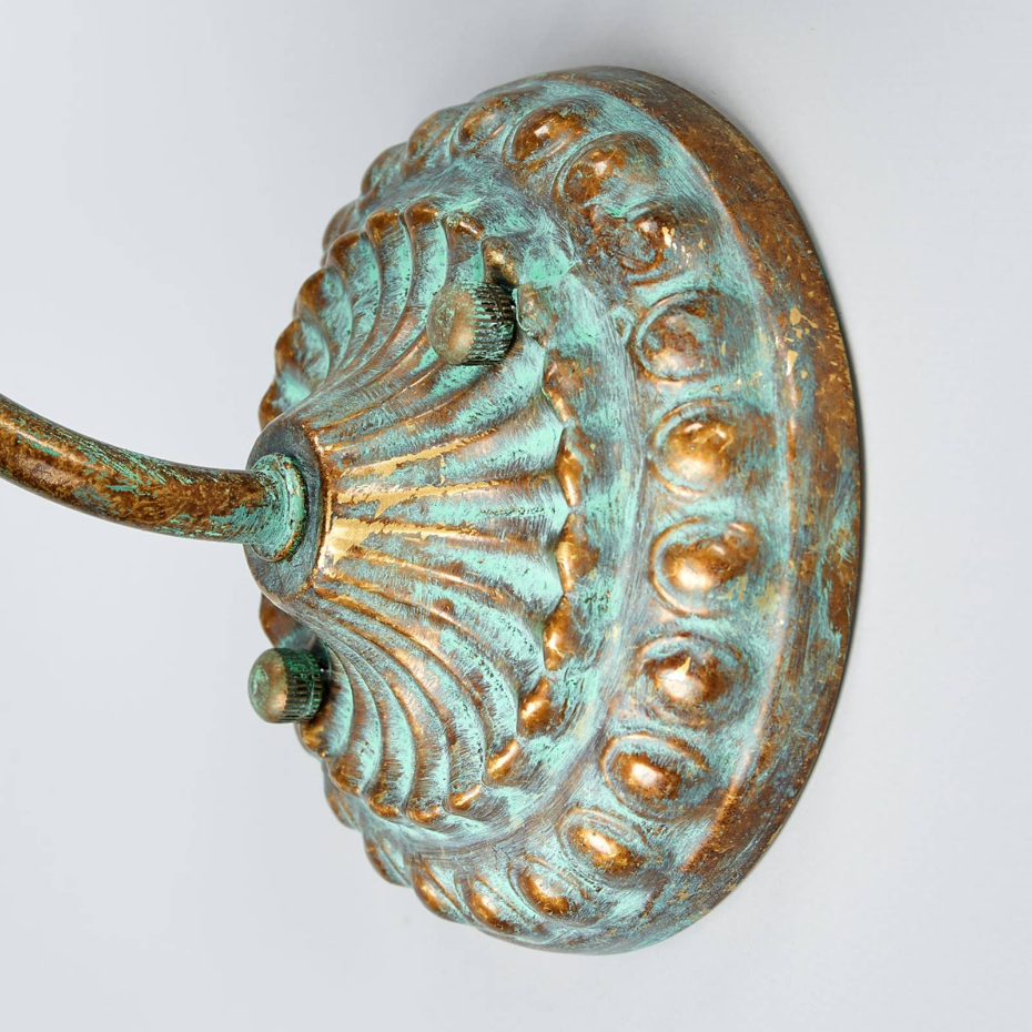 Applique en métal antique, Beno