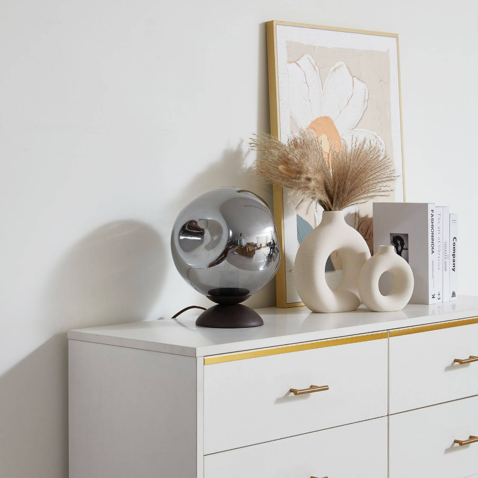 Lampe à poser en métal design, Valentina