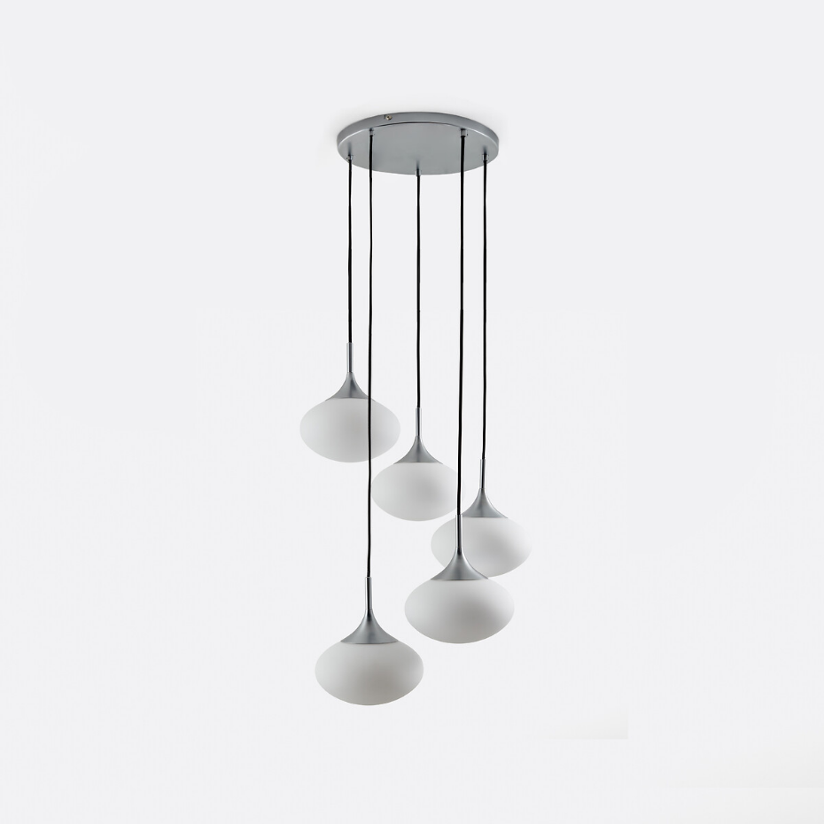 Suspension grappe métal fer et opaline, Merisa