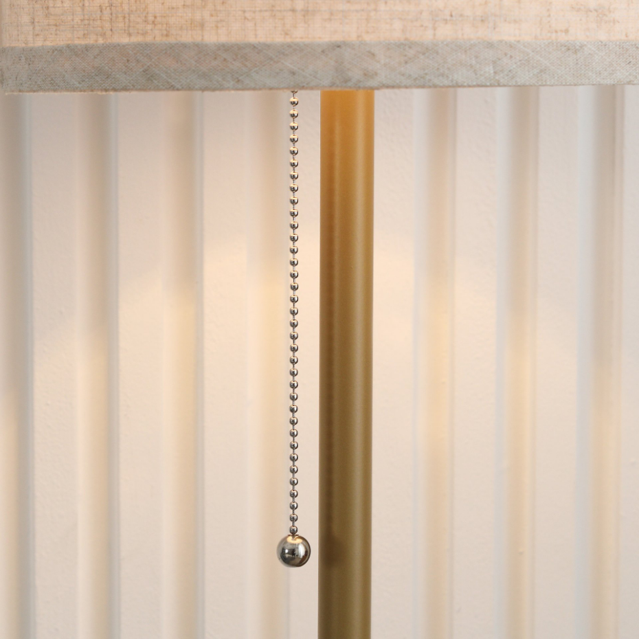 Lampadaire design néo-rétro acier doré abat-jour lin crème