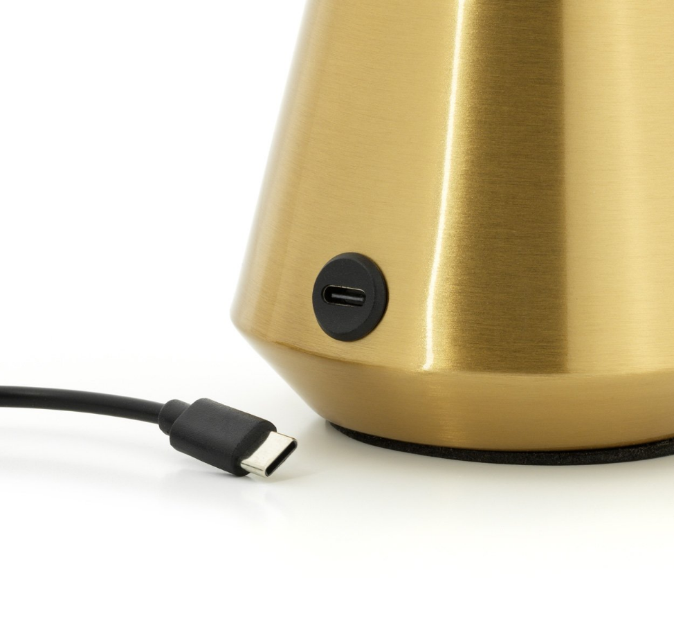 Lampe de table en fer DIAMOND