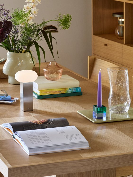 Lampe portable en verre et fer LOW