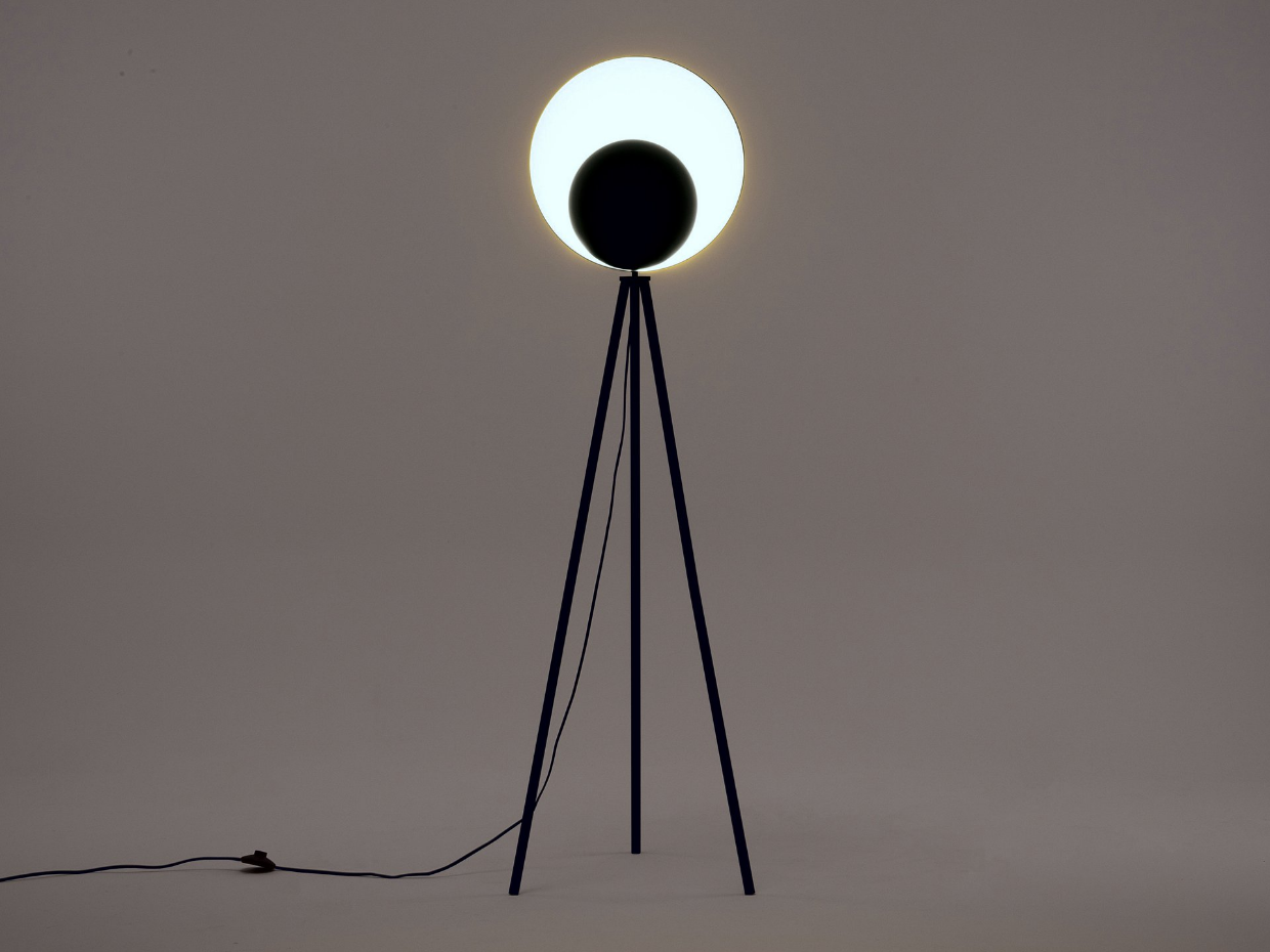 Lampadaire diffuseur métal