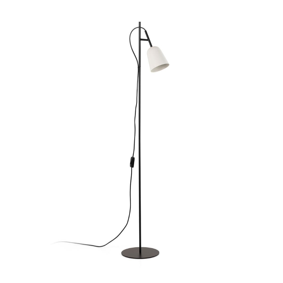 Lampadaire    STUDIO S