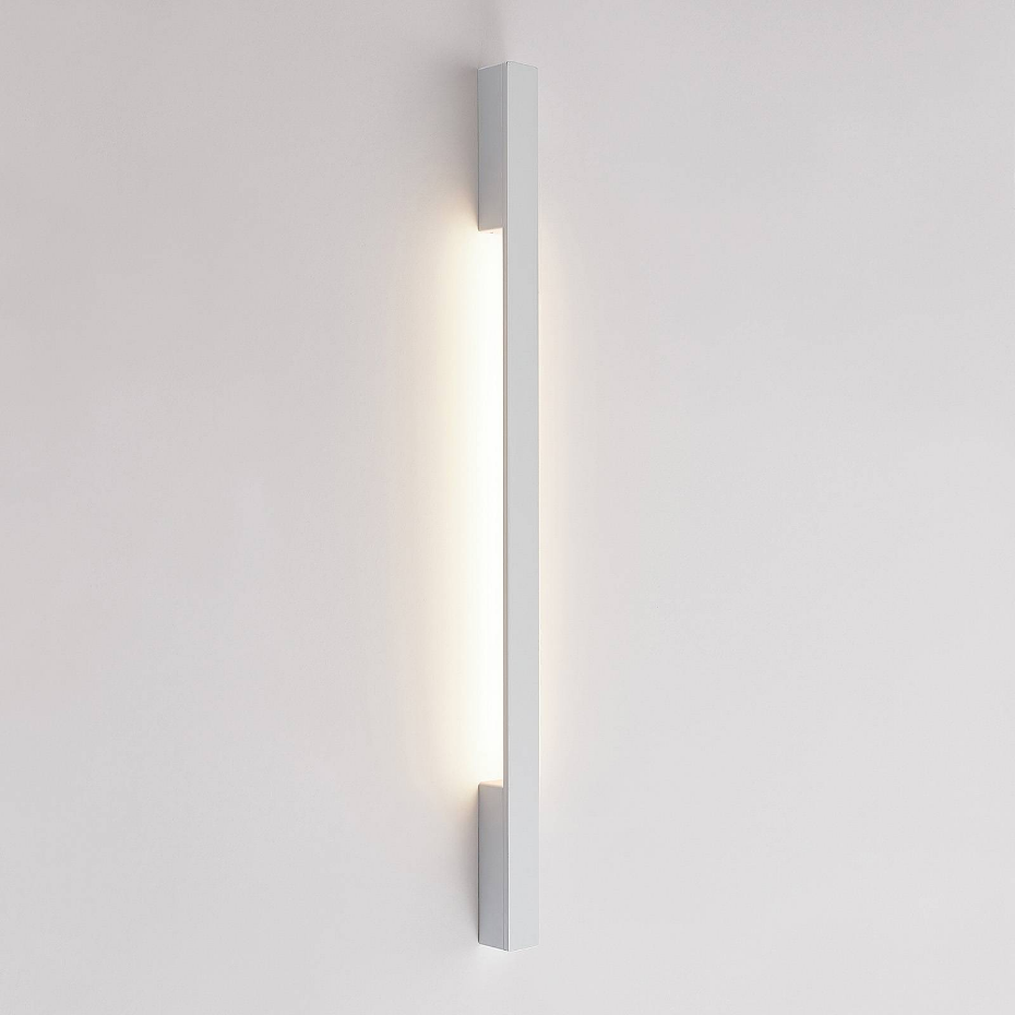 Applique en aluminium moderneLED, Ivano