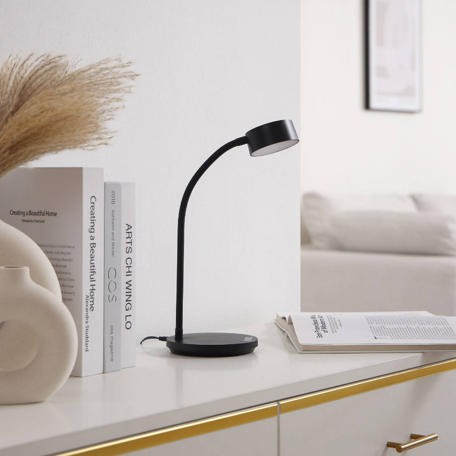Lampe à poser en métal moderneLED, Maori