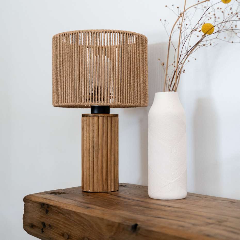 Lampe en papier de corde et socle en rondin de - MIRA