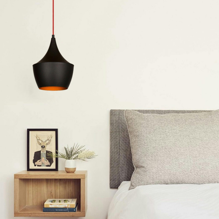 Suspension moderne noire mate câble rouge, forme cloche SILE