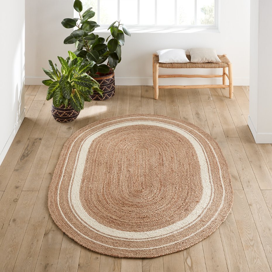 Tapis ovale en jute, Aftas
