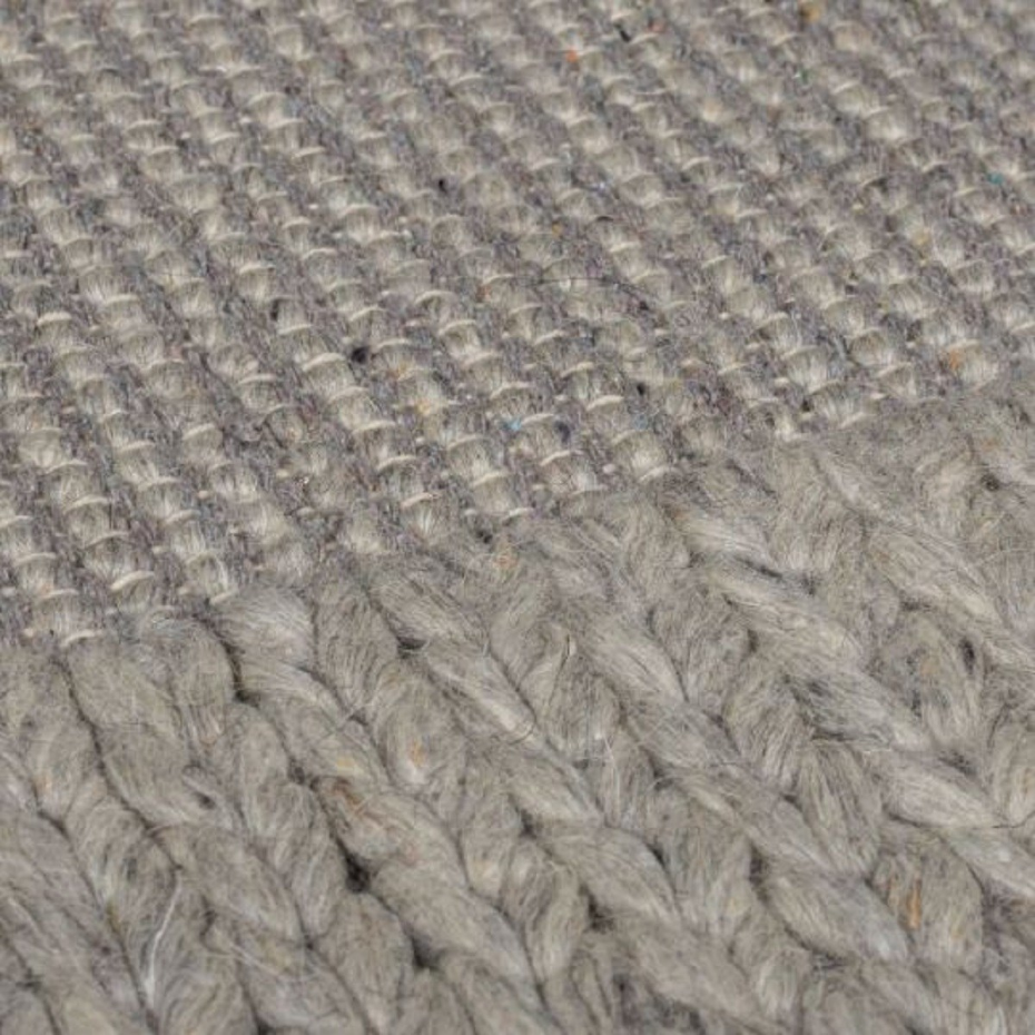 Tapis salon et chambre design tressé en laine PILAT