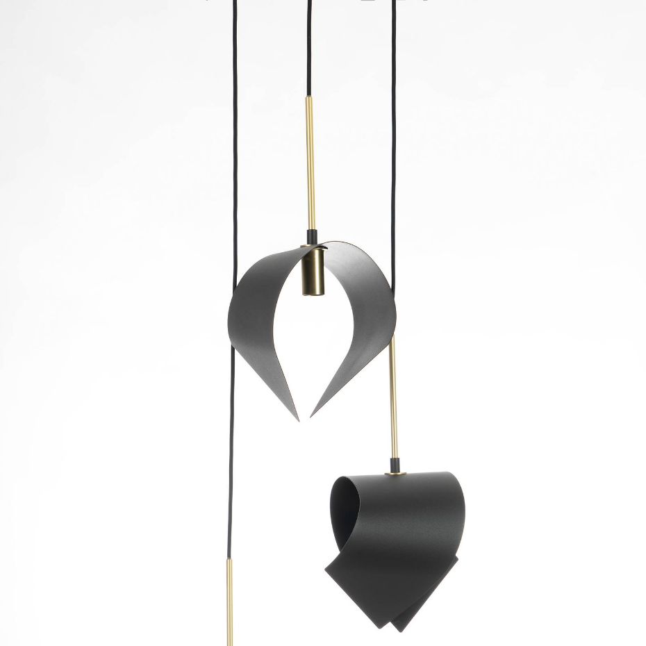 Suspension en métal design, Mikolay