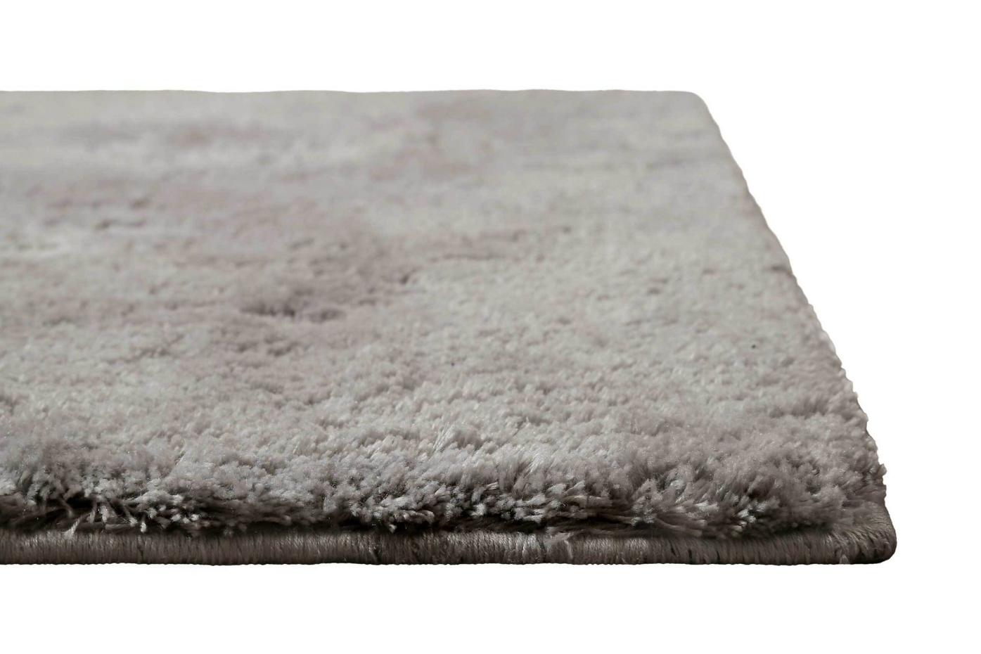 Tapis à poils longs avec de légères rayures ,  Lulu