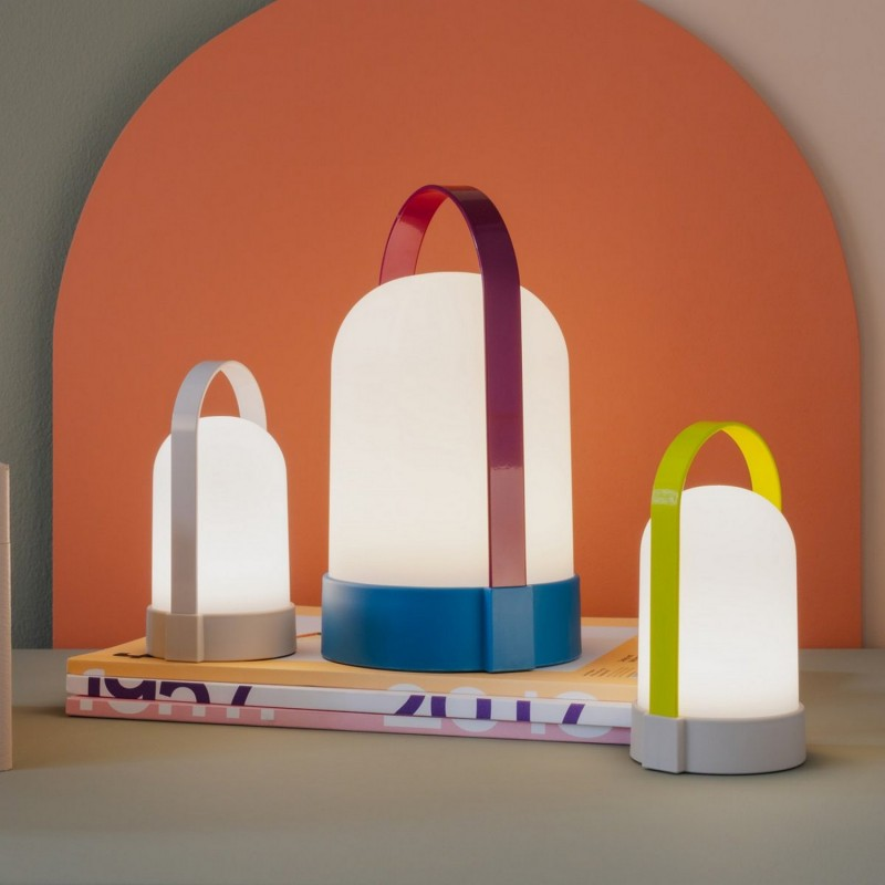Lampe de table led  Uri