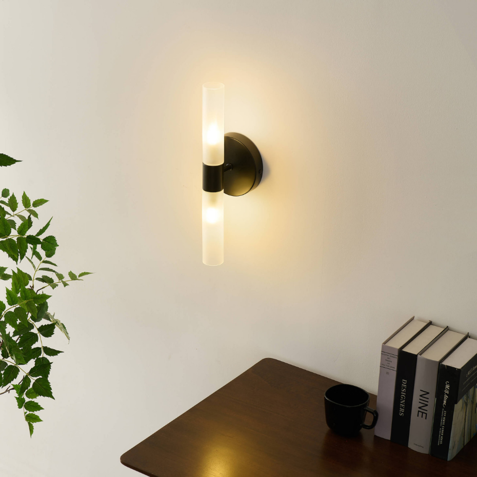 Applique élégante avec verre opalin - LORETO