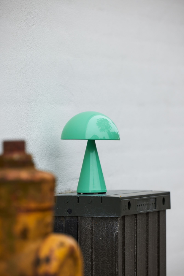 Lampe portable en fer et polycarbonate MUSH