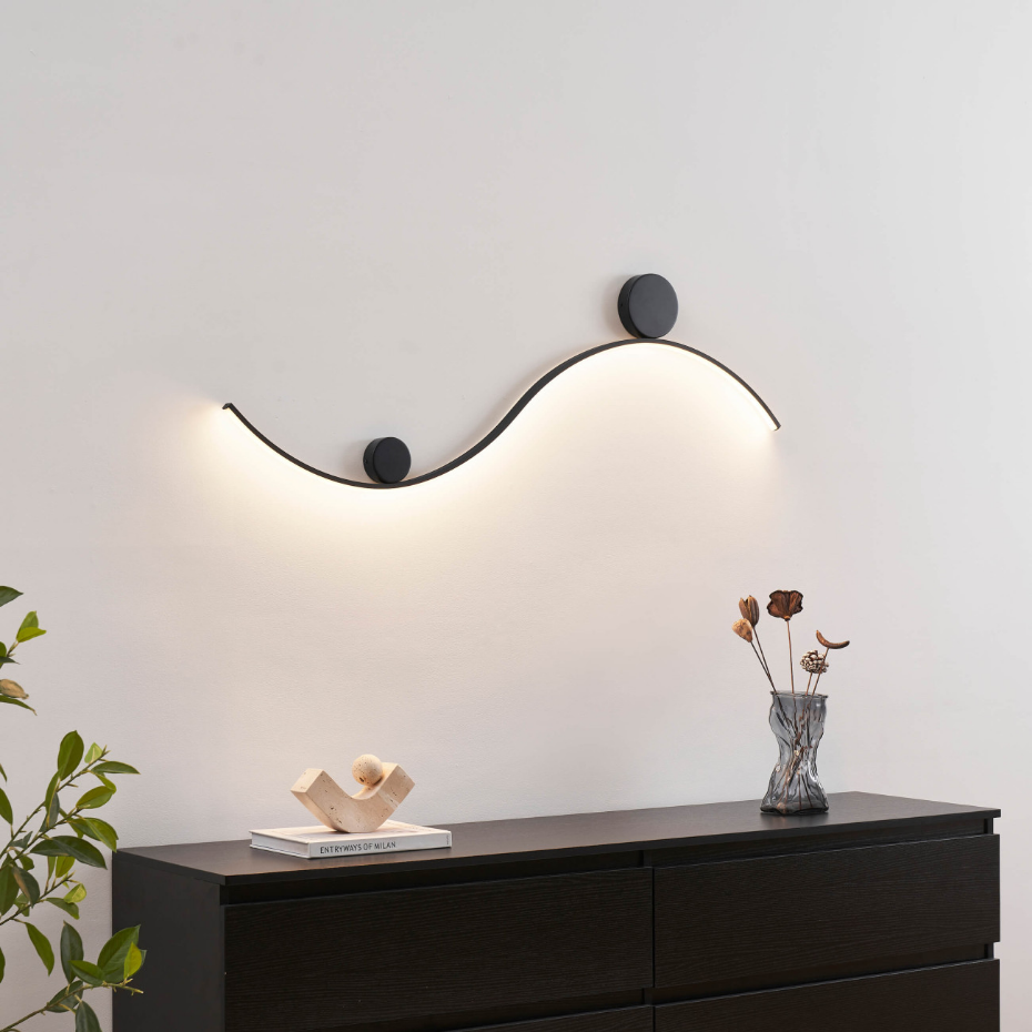 Applique LED noire vague - CURVA