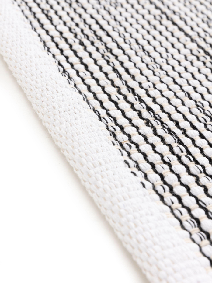 Tapis en coton tissé main RON