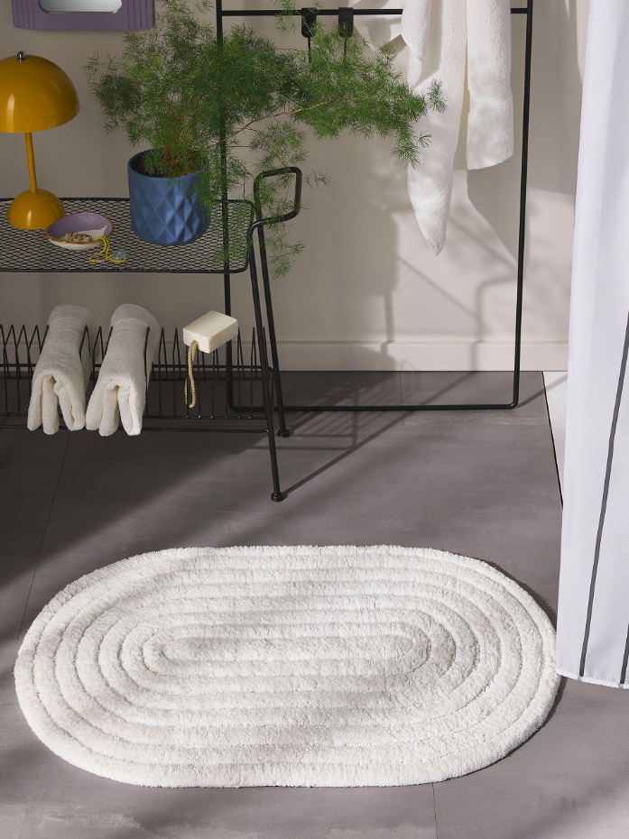 Tapis de bain ovale tufté main NIA