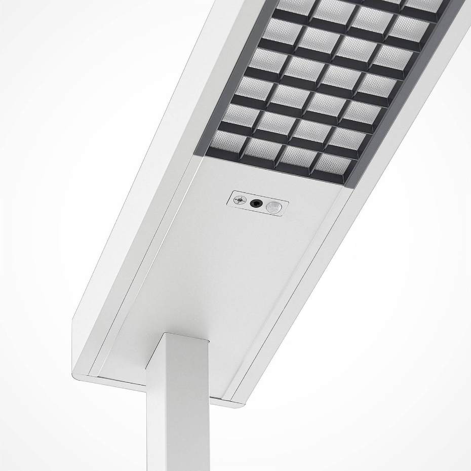 Lampadaires de bureau en aluminium moderneLED