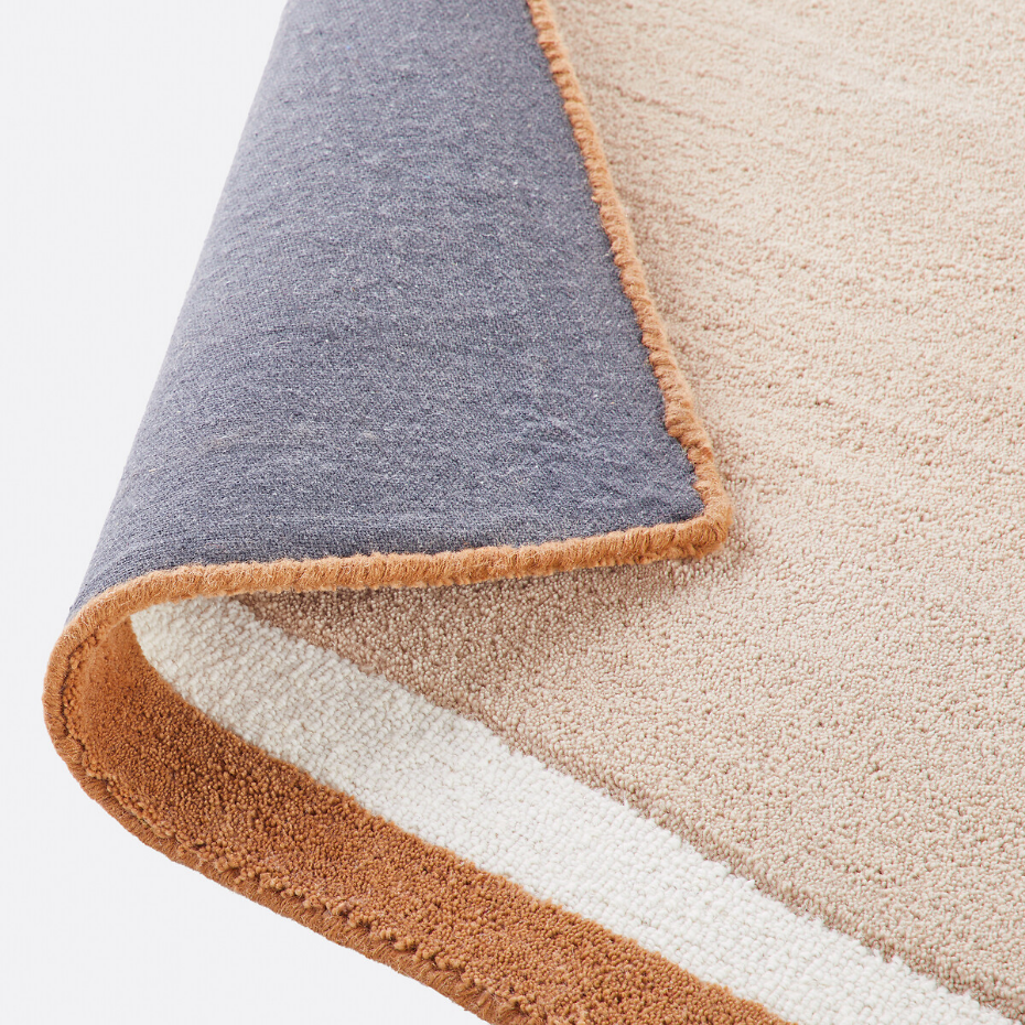 Tapis polyester et laine, Nomia