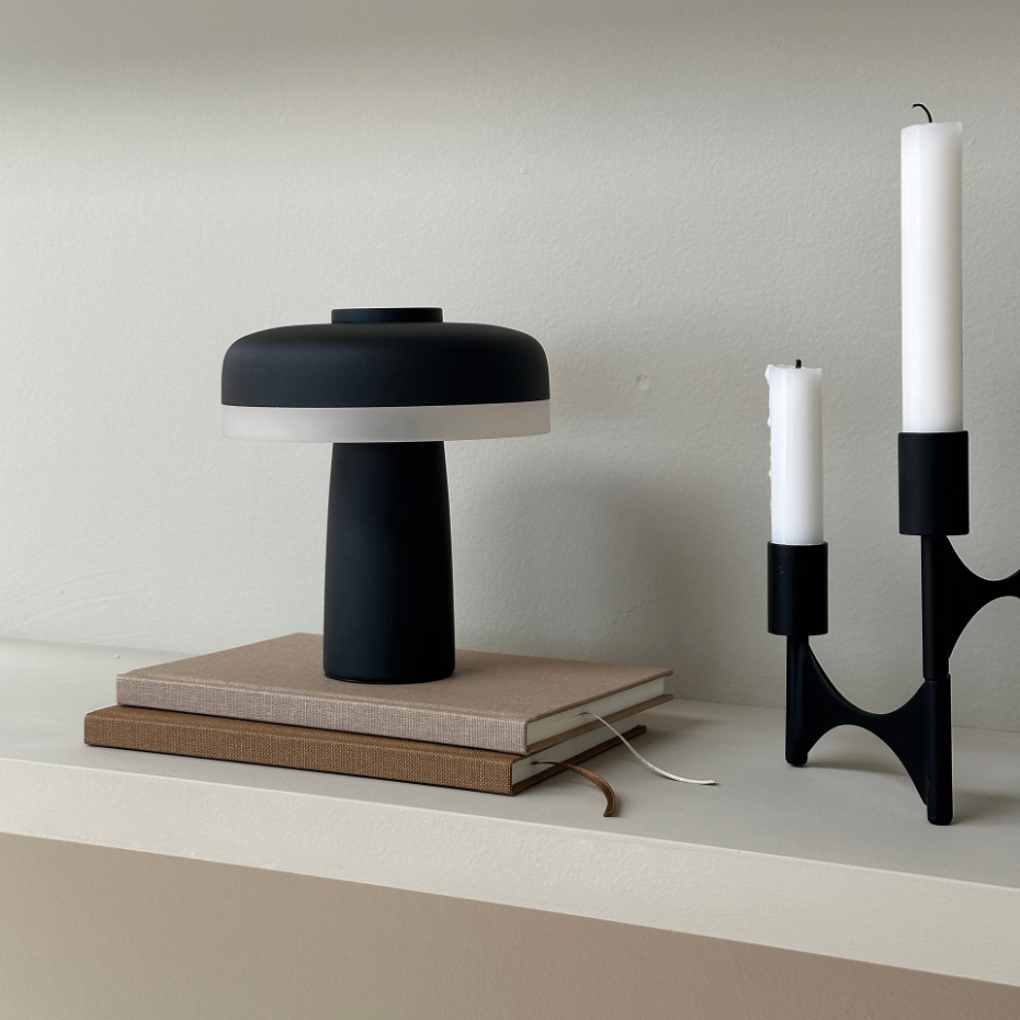 Lampe à poser LED Porter rose