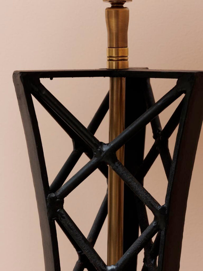 Lampe à poser en laiton FER