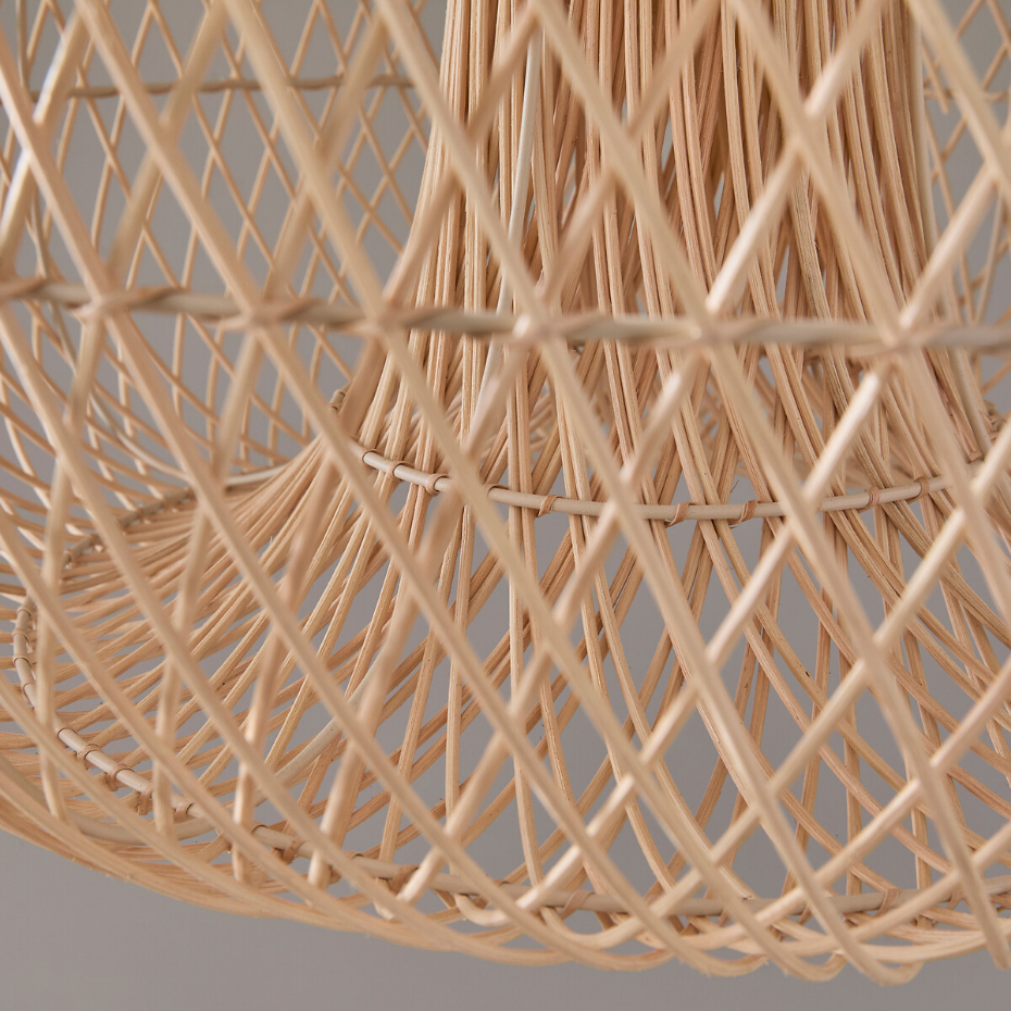 Suspension en rotin tressé, diamètre 56 cm, TITOU