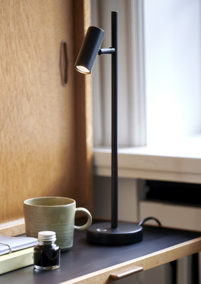 Lampe à poser OMARI