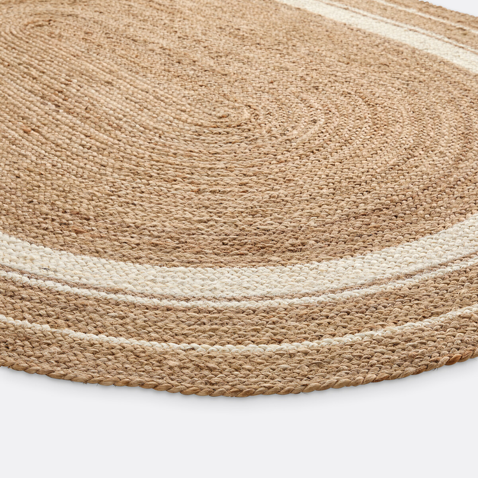 Tapis ovale en jute, Aftas