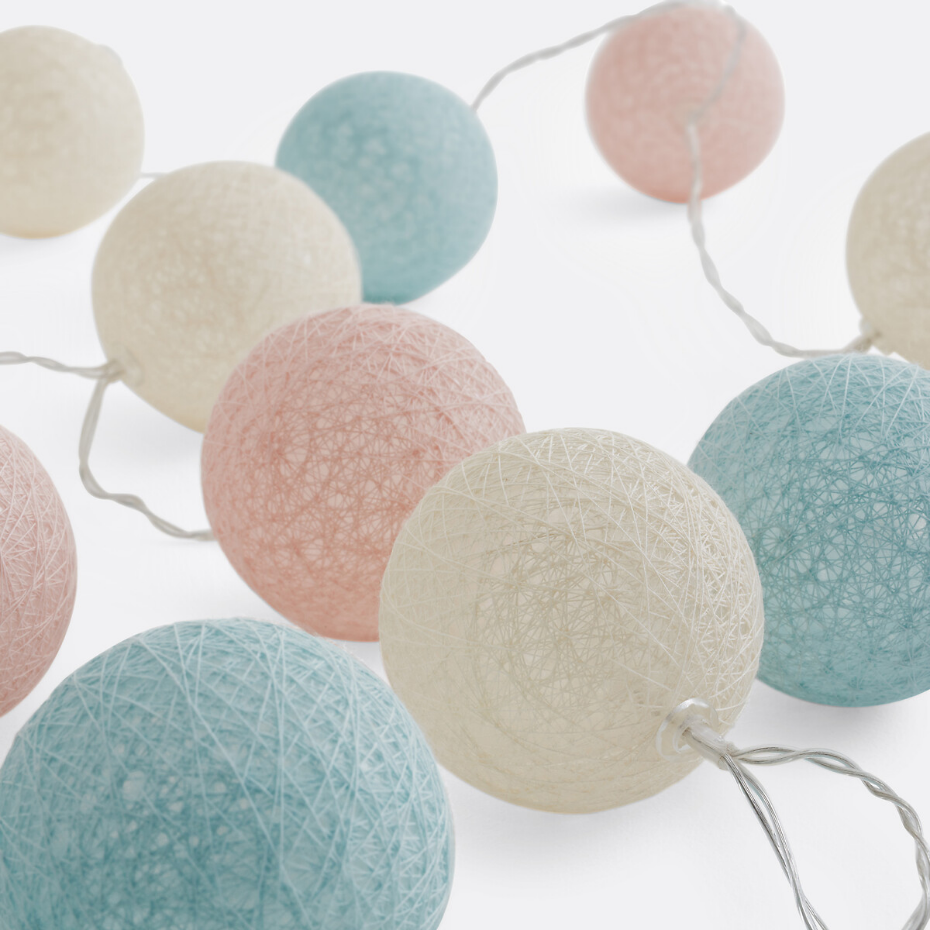 Guirlande lumineuse boules colorées, Fantol
