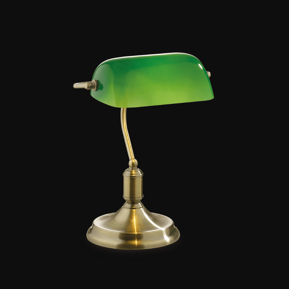 Lampe    LAWYER