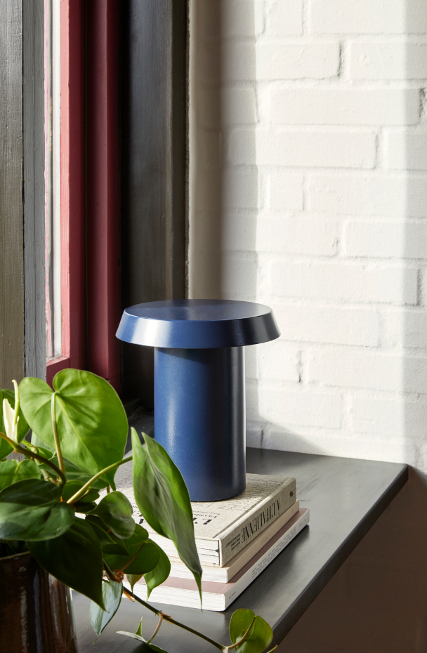 Lampe de table en fer KEEN