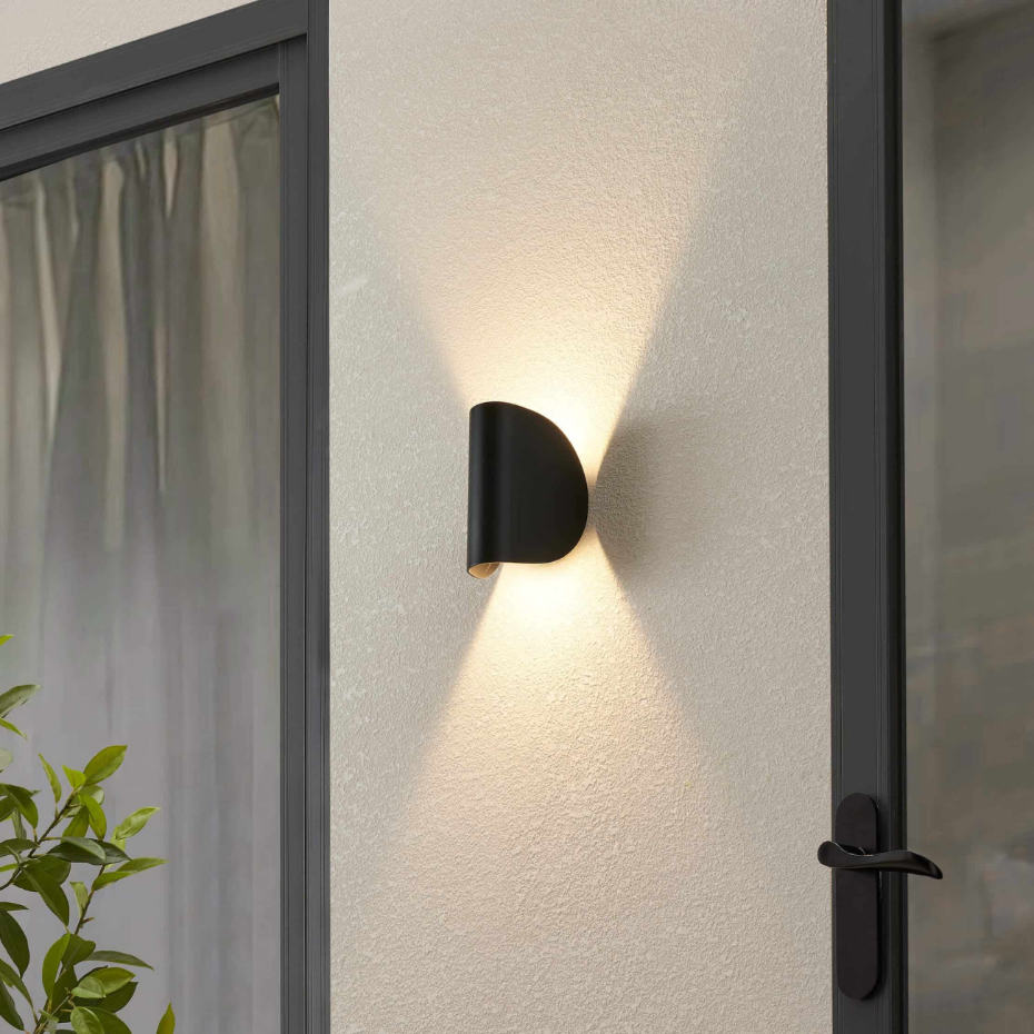 Applique noire avec LED orientable - NOTTE
